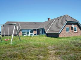 Gorgeous Home In Hvide Sande With Sauna，位于比耶勒高的酒店
