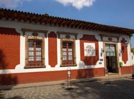 Hotel Boutique，位于帕茨库卡罗的酒店