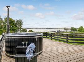 Amazing Home In Roslev With Wifi，位于Roslev的酒店