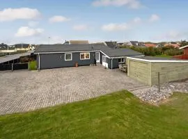 3 Bedroom Lovely Home In Ulfborg
