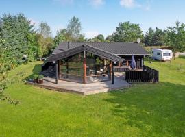 Holiday Home Rønnevej Fjerritslev Ix，位于菲耶里茨莱乌的酒店