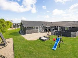 Pet Friendly Home In Sydals With Sauna，位于Sønderby的酒店