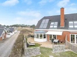 Holiday Home Sdr, Frankel Xi