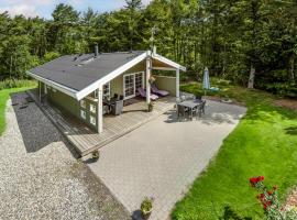 Holiday Home Alrum Tim Iii，位于Tim的酒店