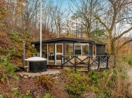 Pet Friendly Home In Gistrup With Sauna，位于吉斯特拉普的酒店