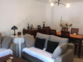 ¡Alojamiento a 100m de la playa en Moraira!，位于莫莱拉的酒店