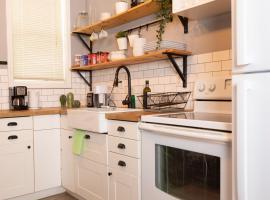 Cozy Home in Downtown Winnipeg，位于温尼伯的酒店