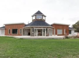 The Grand Manor
