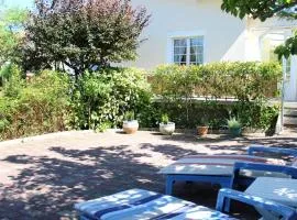 Maison Confortable près de la Plage et Forêt, 5 Couchages, Jardin, Parking – Saint-Trojan-les-Bains - FR-1-246A-353