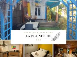 La Plainitude，位于Le Bois de Nèfles的酒店