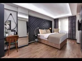 Room in Apartment - Luxury suite hotel room