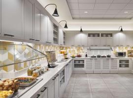 Hyatt Place Wilmington Riverfront，位于威尔明顿的酒店