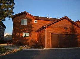 Virginia Home by Rocky Mountain Resorts- #3106，位于埃斯蒂斯帕克的酒店