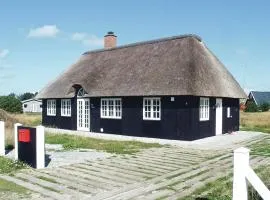 Lovely Home In Fan With Kitchen