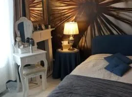 Chambre Bounty, B&B, cuisine privée, lit queen size, terrasse, parking, garage