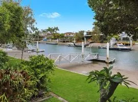 Fantastic Buddina Duplex