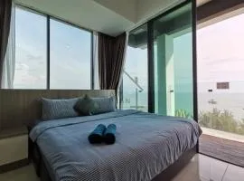 PD D'Wharf Duplex 3BR - Full Seaview (Up To 12 Pax)