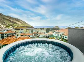 Rose House By Atlantic Holiday，位于马希库的酒店