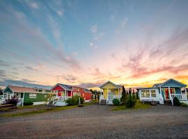 Narrows Too Camping Resort Loft Cottage 12