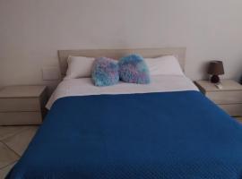 SWEET HOME GIULIA Locazione ad uso turistico，位于Cimitile的酒店