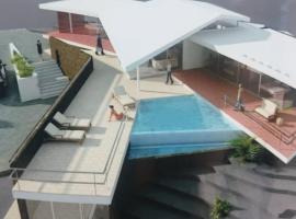 Villa ATLANTIS urlaubsfeeling mit solarbeheiztem Pool，位于Las Breñas的酒店