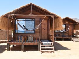 Shanty beach camp suer，位于努韦巴的酒店
