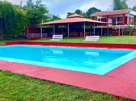 Safari land and guest house，位于马西尼古蒂的酒店