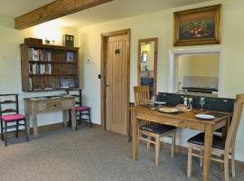 Thurst House Farm Holiday Cottage，位于Ripponden的酒店