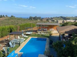 El Bucanero，位于迈滕西约的酒店