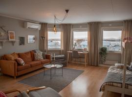 Cozy mountain view apartment，位于Orrviken的住宿