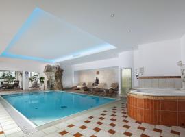 Alpenhotel Weiherbach Berchtesgaden Hallenbad und Sauna，位于贝希特斯加登的酒店