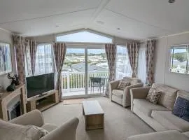 BEAUTIFUL LUXURY Caravan HAVEN LITTLESEA STUNNING VIEWS Sleeps 6