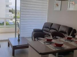 Bonito y Acogedor Dpto Av Pacífico 3100, La Serena，位于拉塞雷纳的酒店