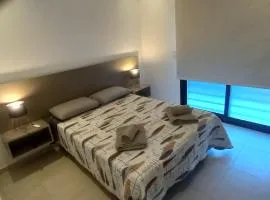 Colon Suites 2. Duplex a 18 minutos Aeropuerto Ezeiza