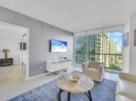 Emblematic unit at Icon in the heart of Brickell
