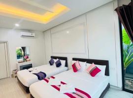 kinjo park pool delux1 double bed，位于Ban Sai Liang的酒店