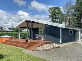 4 Bedroom Cozy Home In Juelsminde