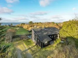 3 Bedroom Lovely Home In Knebel