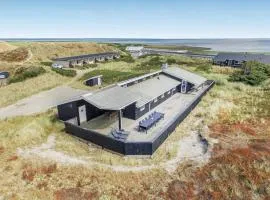 Nice Home In Hvide Sande With Sauna