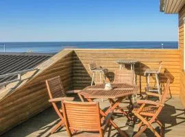 2 Bedroom Amazing Apartment In Allinge