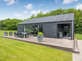 Lovely Home In Toftlund With Wifi