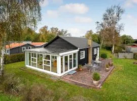 Nice Home In Juelsminde With Kitchen