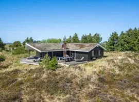 Stunning Home In Rm With 5 Bedrooms, Sauna And Wifi