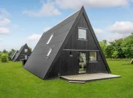 2 Bedroom Cozy Home In Farsø