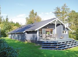 Holiday Home Bredekjærs-Åsen Græsted X，位于Græsted的酒店
