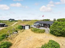 Gorgeous Home In Oksbl With Kitchen