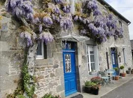 ‘Les Portes Bleues’ Chambres d’hôtes