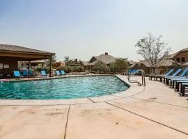 Coral Ridge 4266 Desert Retreat