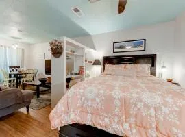 Perfect Condo Stay Near Downtown Austin and UT