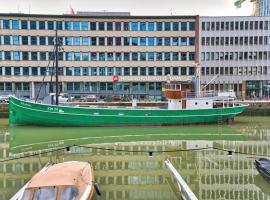 Boathotel Rotterdam Wilhelmina，位于鹿特丹老港口附近的酒店